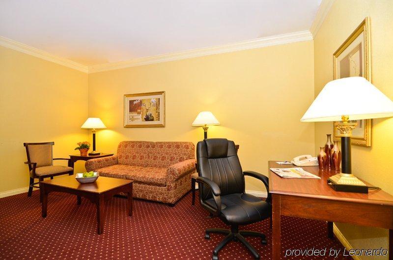 Fairfield Inn & Suites By Marriott Milwaukee Downtown Bagian luar foto