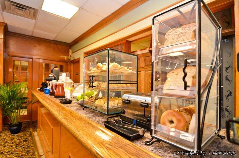 Fairfield Inn & Suites By Marriott Milwaukee Downtown Restoran foto