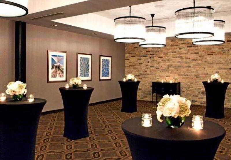 Fairfield Inn & Suites By Marriott Milwaukee Downtown Bagian luar foto