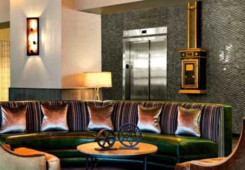Fairfield Inn & Suites By Marriott Milwaukee Downtown Bagian luar foto